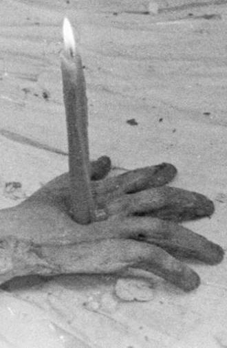 Thin Thing (2022)