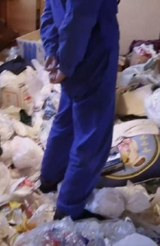 Dying Out of Sight: Hikikomori in an Aging Japan (2021)