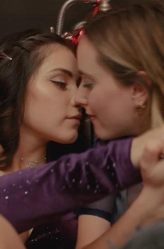 GirlFriends (2022)