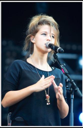 Selah Sue - Concert aux Vieilles Charrues (2012)