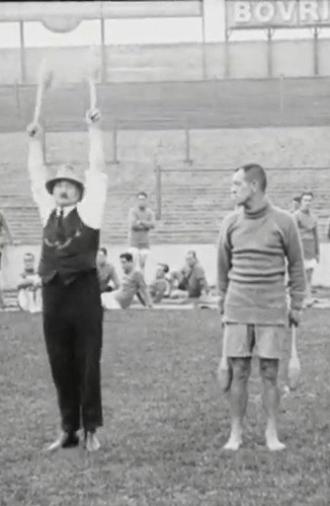 German Professor Learns English Football (1924)