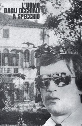The Man with Mirrored Glasses (1975)