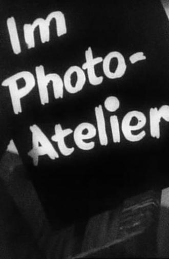 Im Photoatelier (1933)