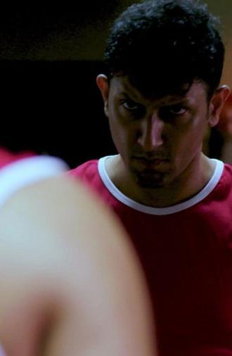 I Come Empty-handed (2019)