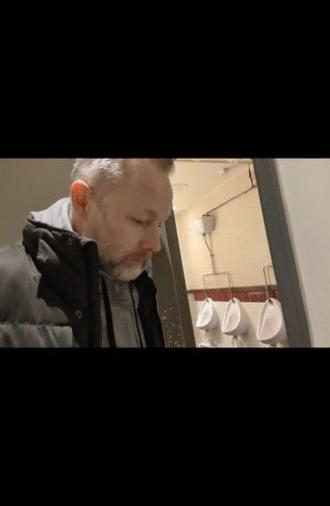 Nighttime walk in the cold for a hot cuppa (2025)