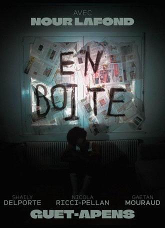 En Boîte (2025)
