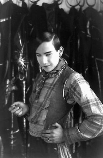 Mustat silmät (1929)