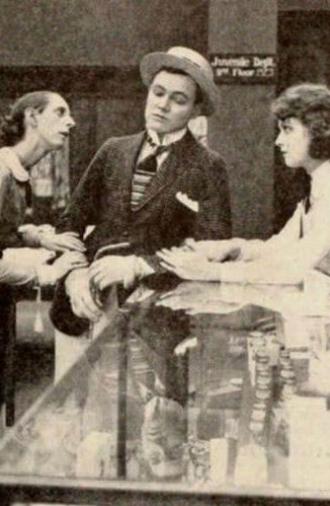 A Nine O'Clock Town (1918)