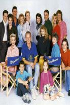 Neighbours (1985)